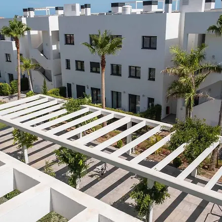 Olas By Alfresco Apartment
